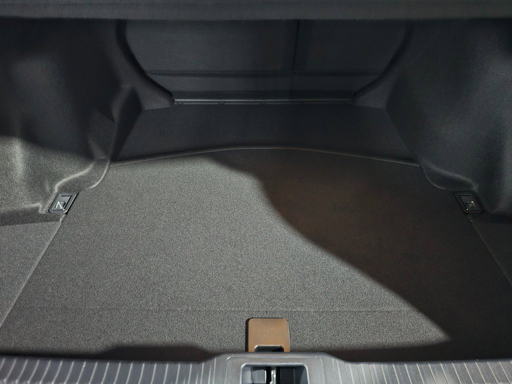 New 2025 Lexus IS 300 F Sport image 30