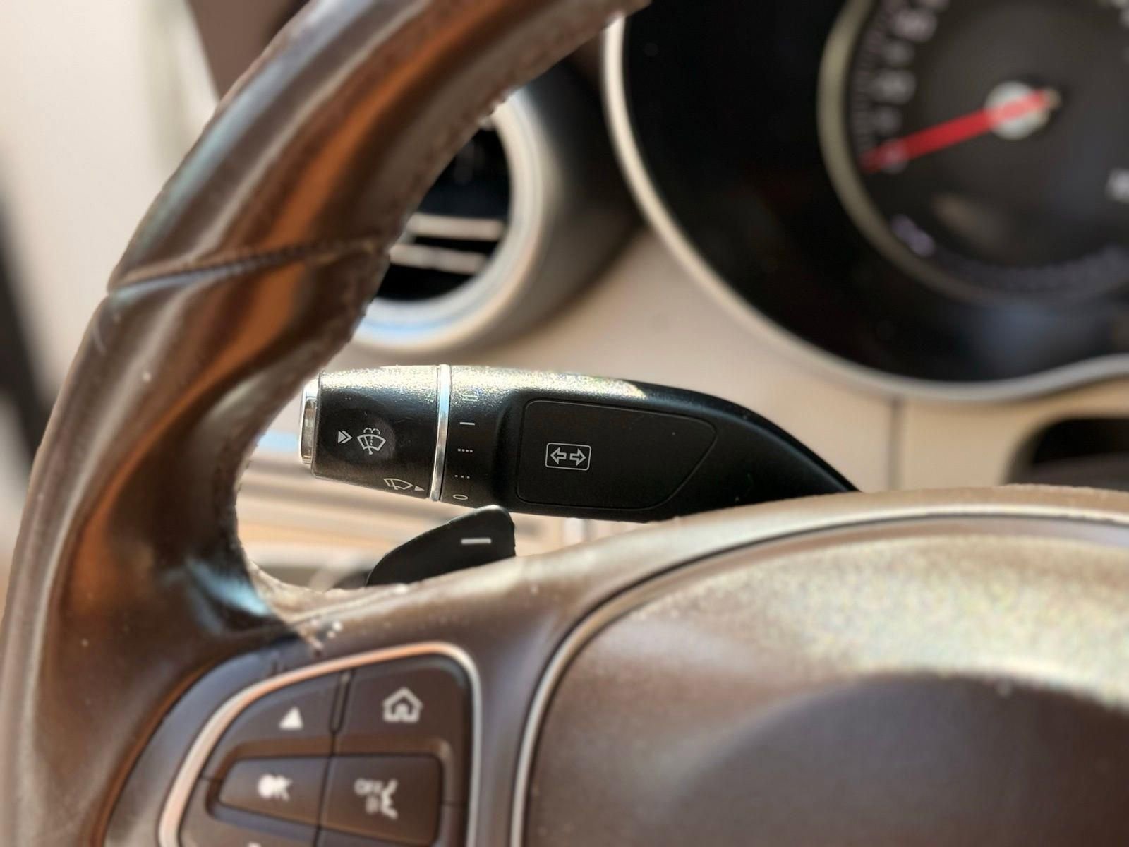Used 2015 Mercedes-Benz C 300 4MATIC Sedan image 43