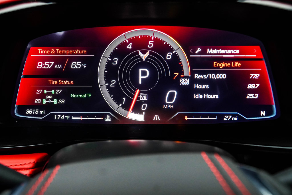 Used 2024 Chevrolet Corvette Stingray Premium Cpe w/ Z51 Performance Package RWD image 44