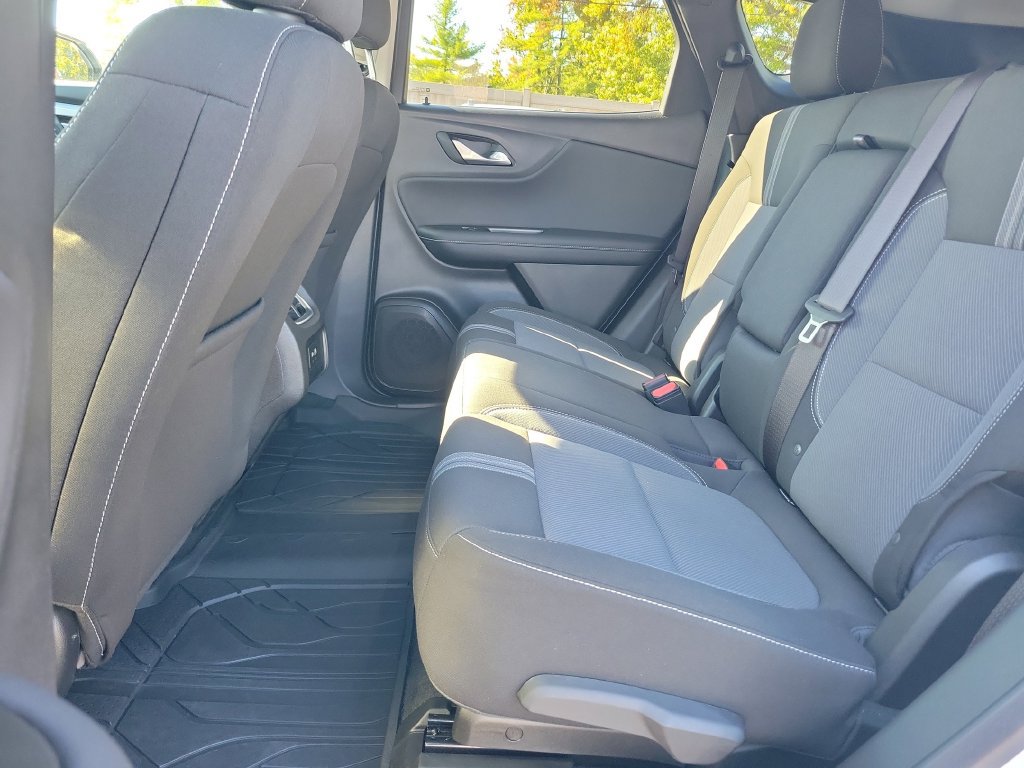 Used 2026 Chevrolet Blazer LT w/ Convenience Package FWD image 20