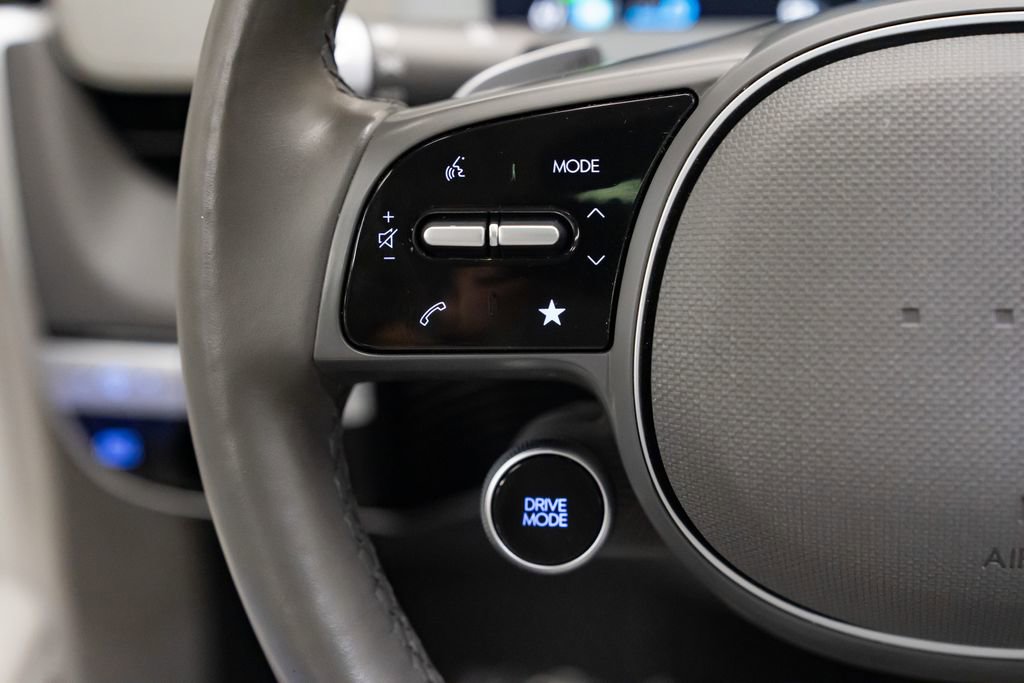 Used 2024 Hyundai Ioniq 5 Limited image 16