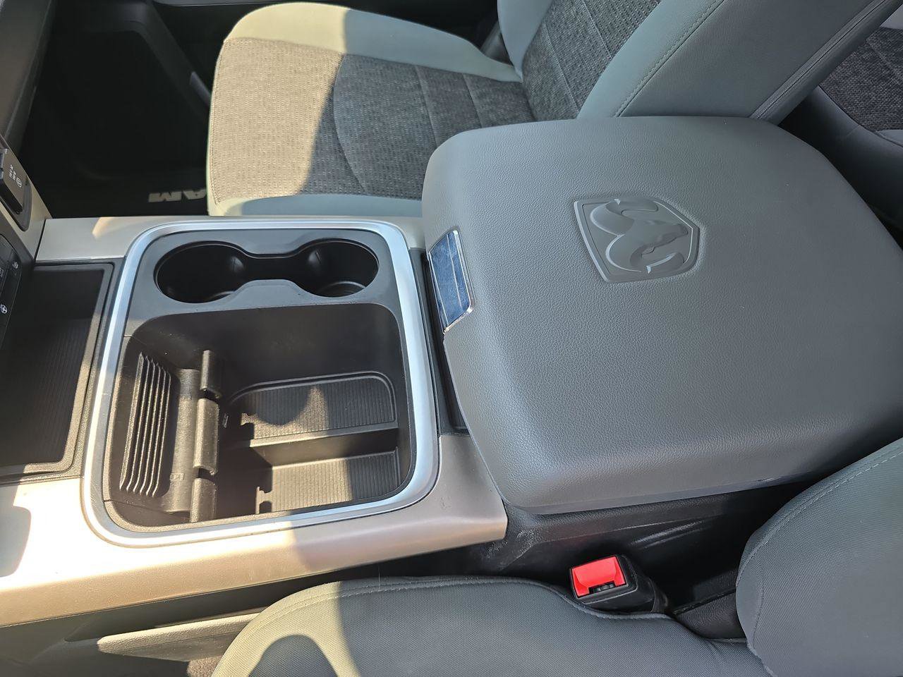 Used 2020 RAM 1500 Classic Warlock w/ Luxury Group image 28