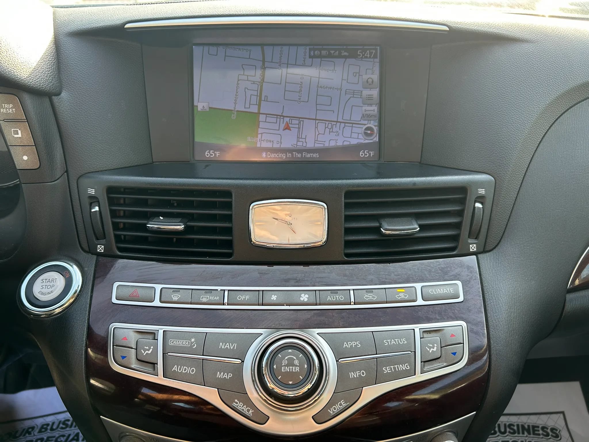 Used 2019 INFINITI Q70 L 3.7 AWD/4WD image 25