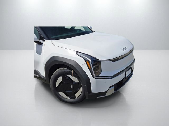 New 2026 Kia EV9 Wind AWD/4WD image 4