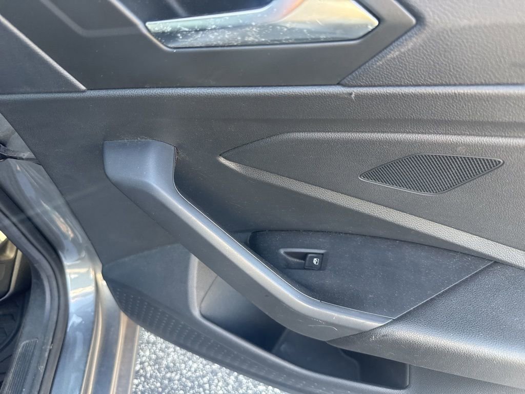 Used 2019 Volkswagen Jetta S image 18