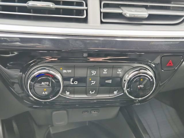 New 2026 Chevrolet Trax RS w/ Sunroof Package image 21