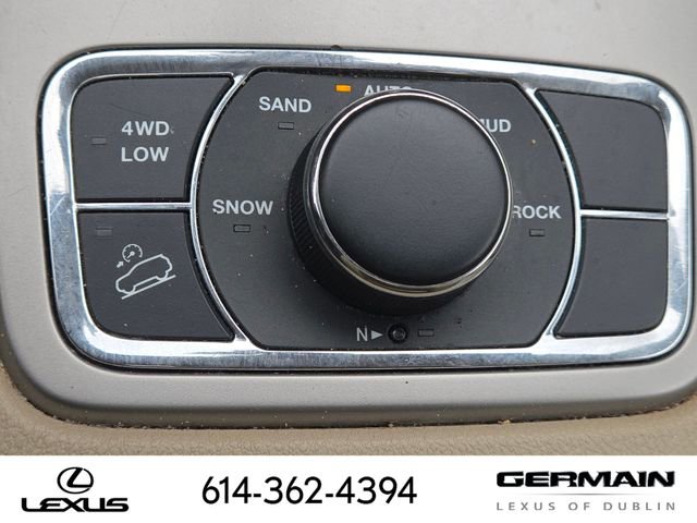 Used 2018 Jeep Grand Cherokee Limited w/ Trailer Tow Group IV AWD/4WD image 23