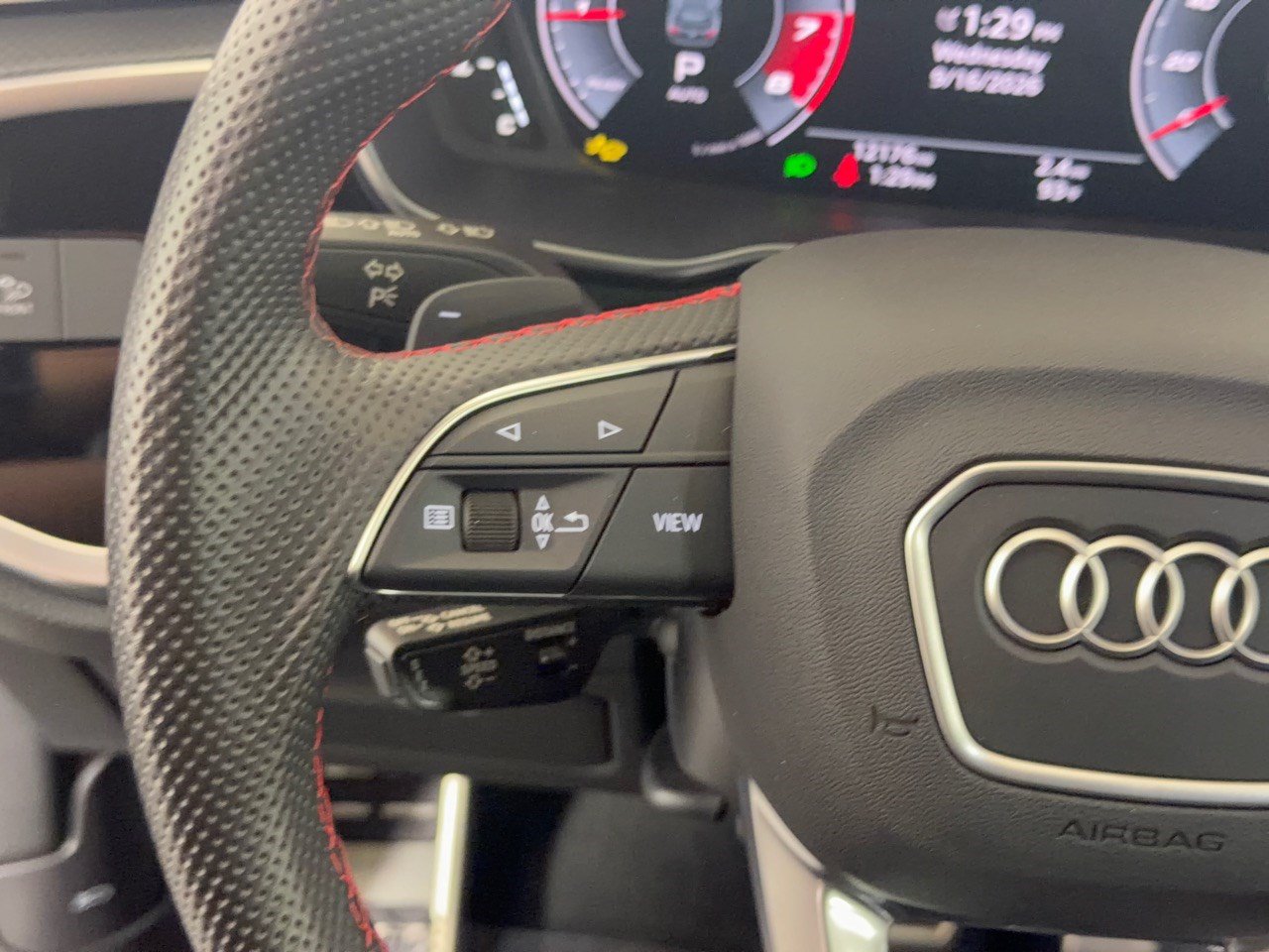 Used 2025 Audi Q3 2.0T Premium Plus w/ Premium Plus Package AWD/4WD image 18