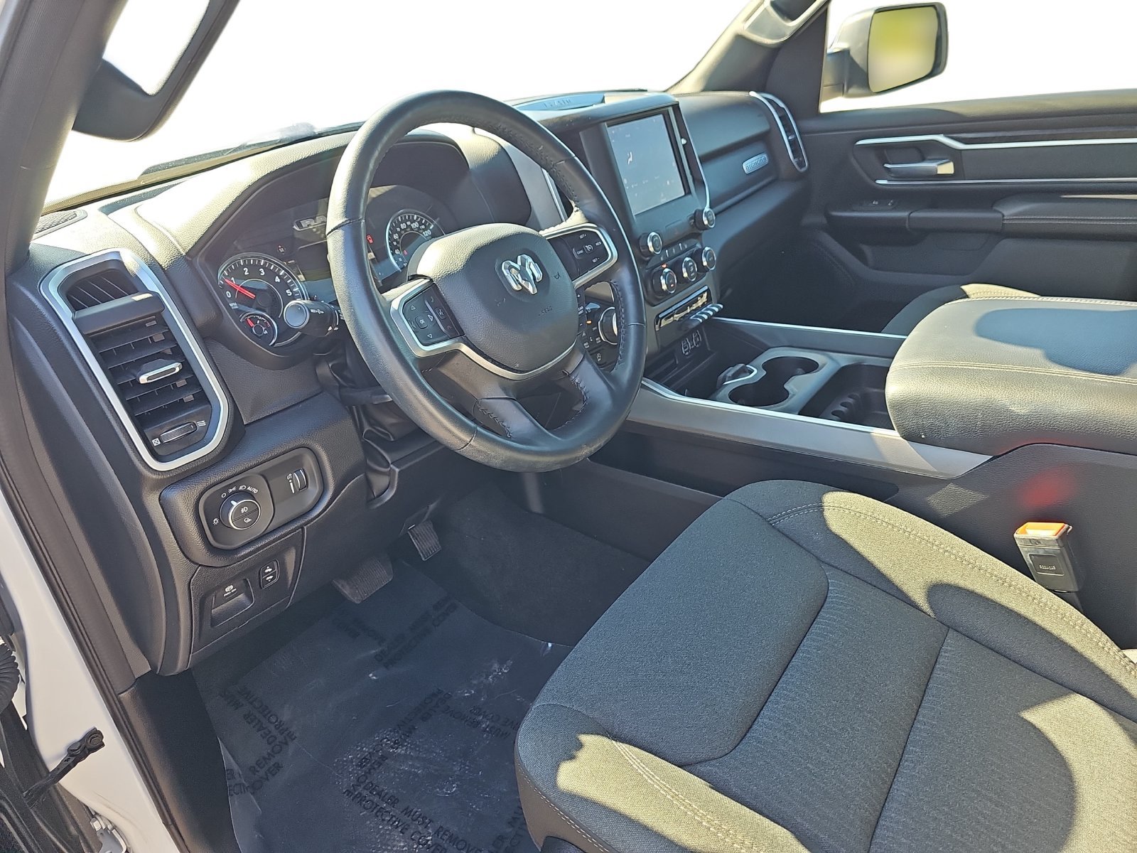 Used 2022 RAM 1500 Big Horn AWD/4WD image 16