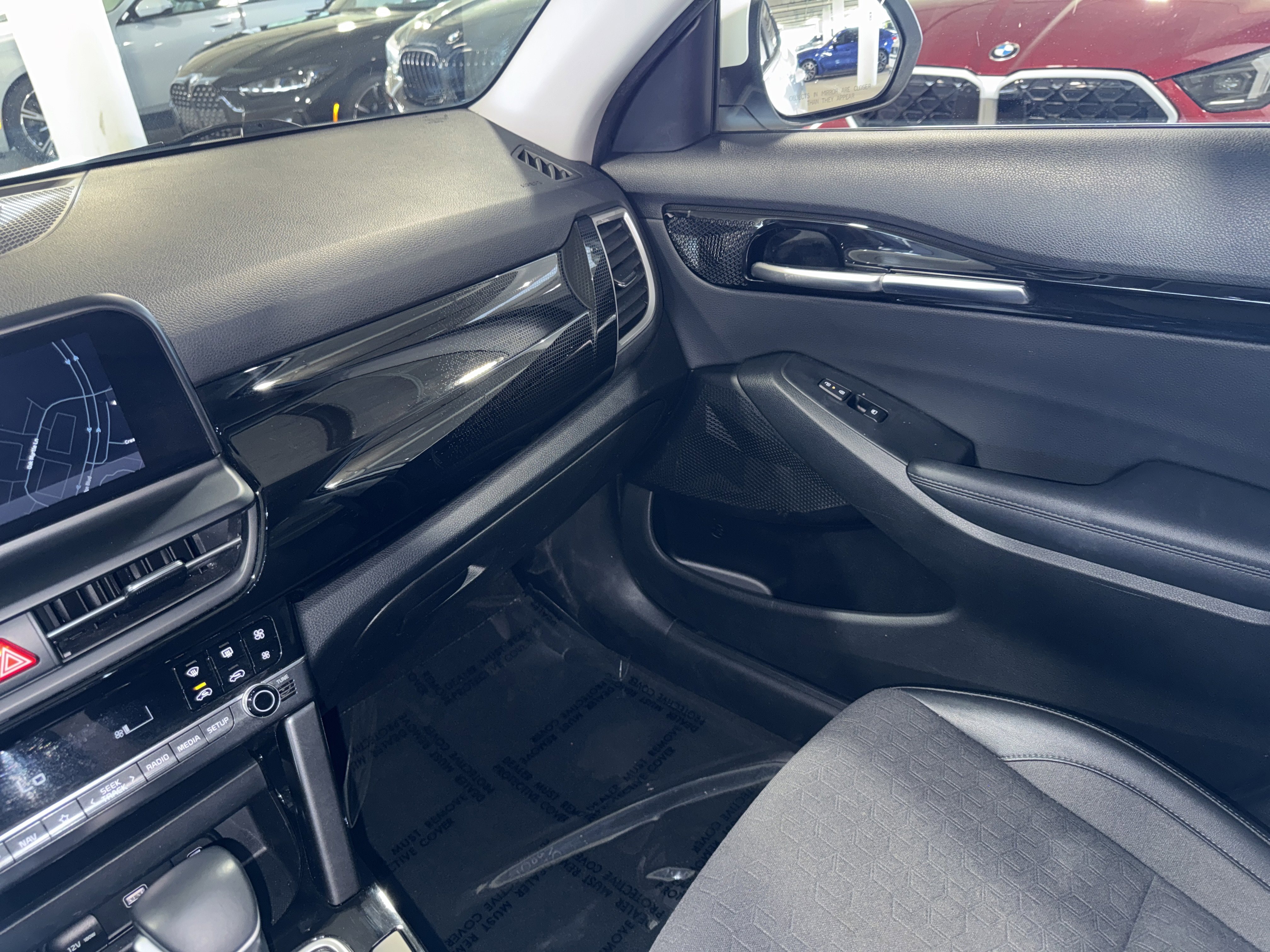 Used 2024 Kia Seltos S image 30