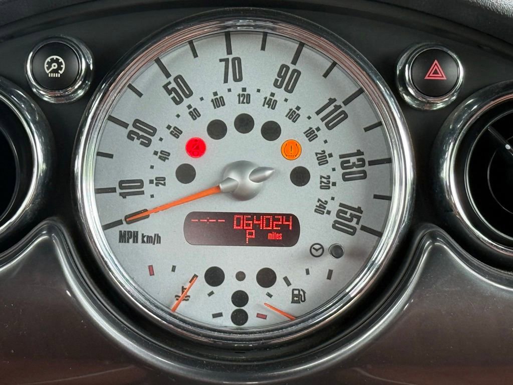 Used 2008 MINI Cooper Convertible w/ Sidewalk Pkg FWD image 21