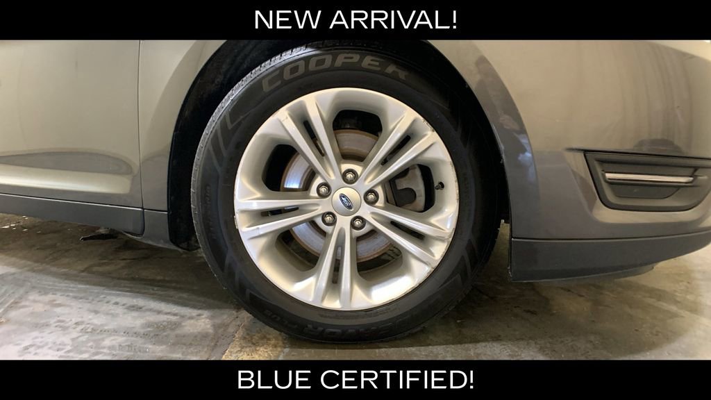 Used 2017 Ford Taurus SEL image 9