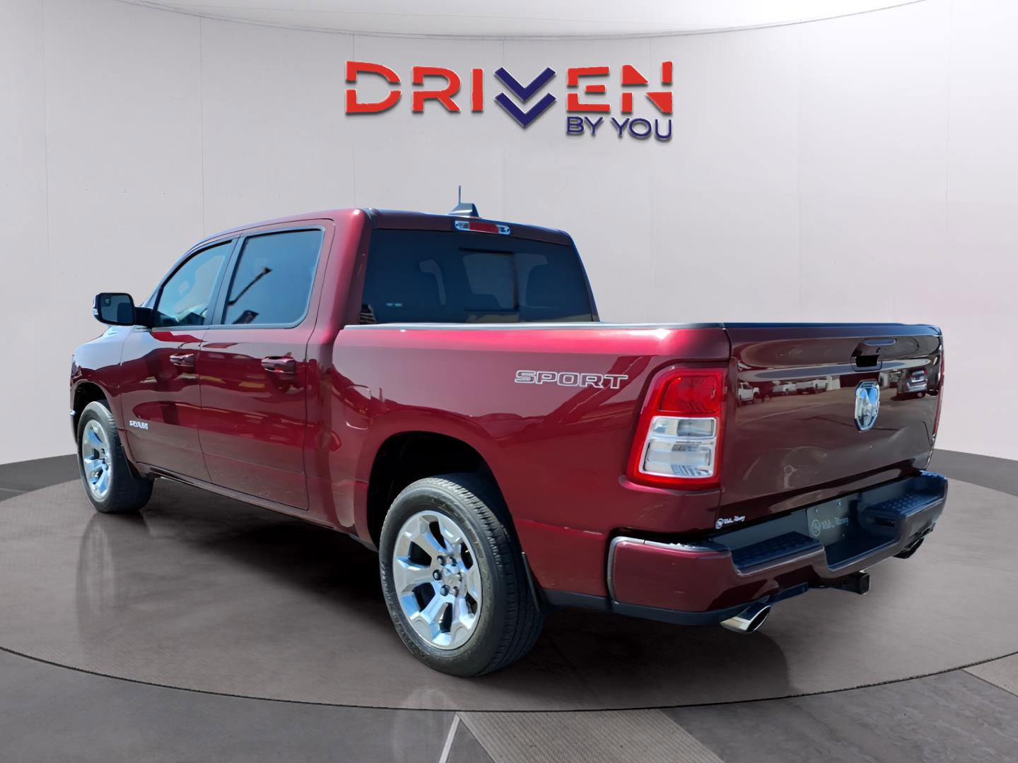 Used 2022 RAM 1500 Big Horn AWD/4WD image 3