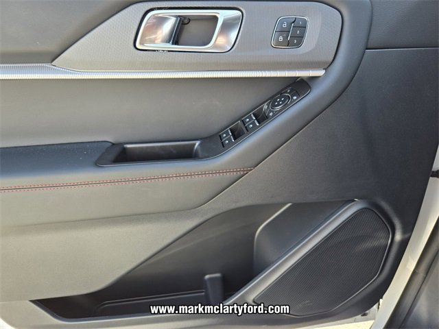 New 2025 Ford Explorer ST-Line w/ Premium Package image 20