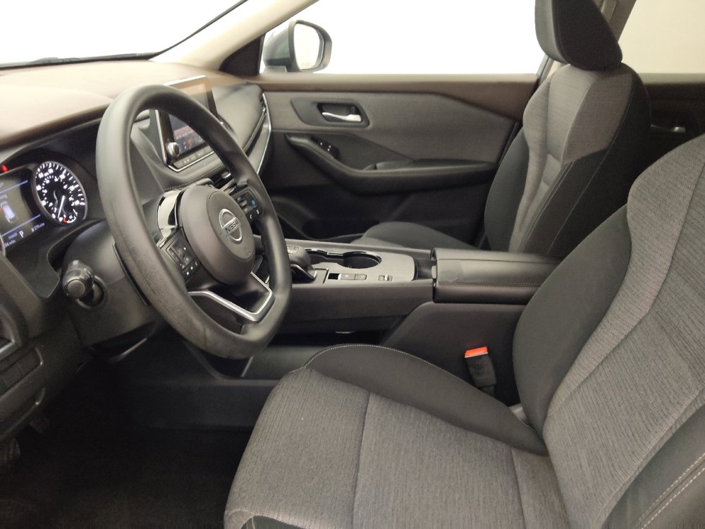 Used 2021 Nissan Rogue SV image 17