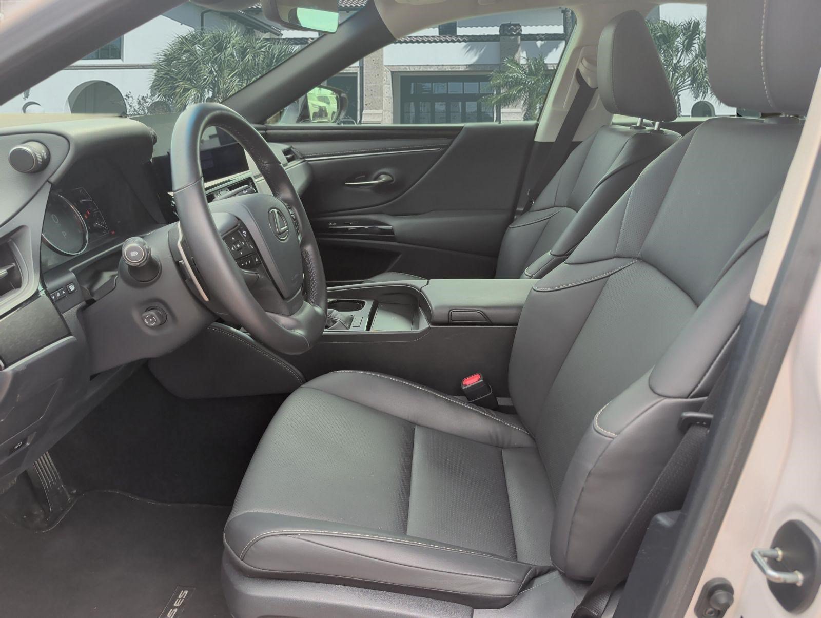 Certified 2025 Lexus ES 350 w/ Premium Package FWD image 11