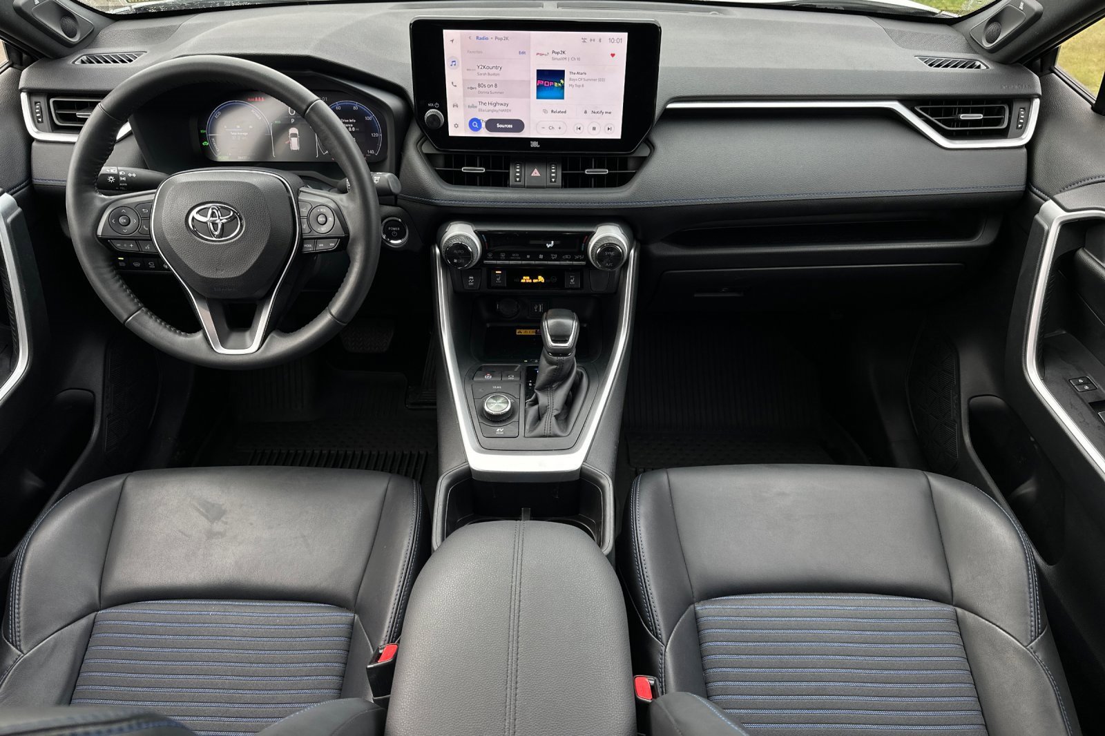 Used 2024 Toyota RAV4 XSE image 13