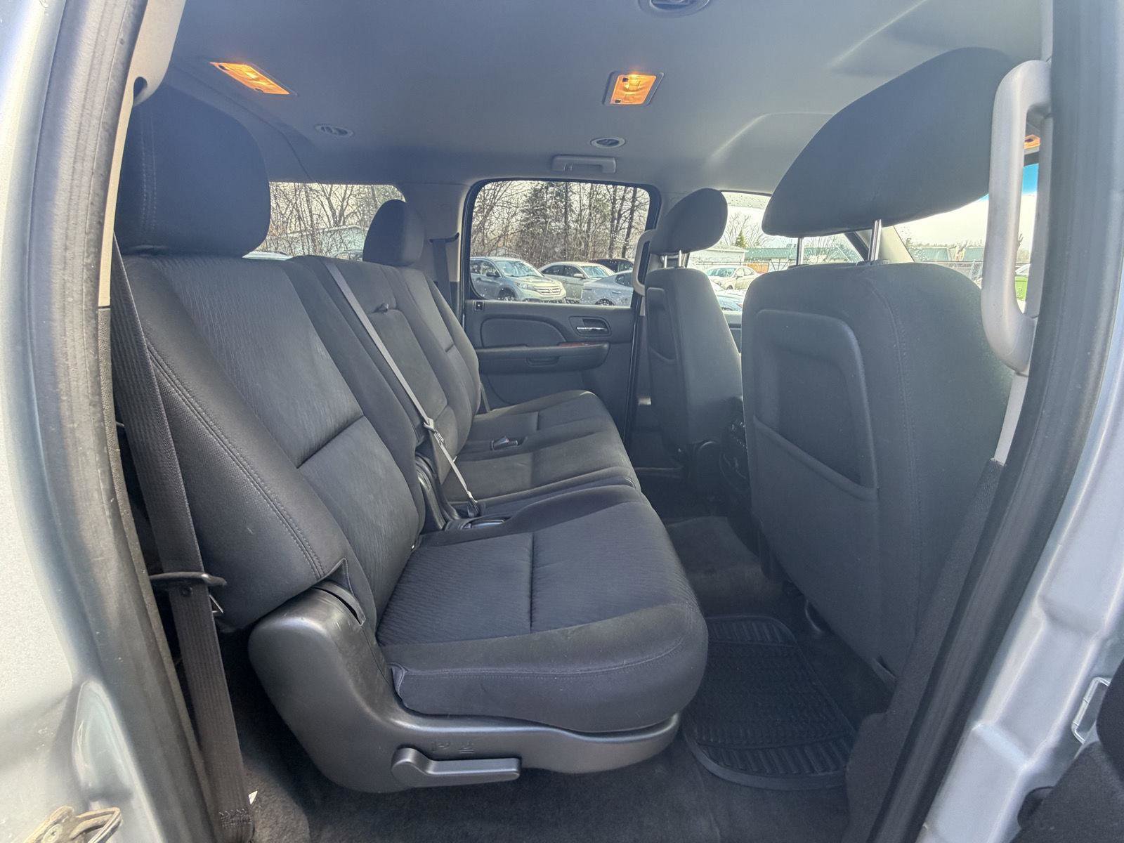 Used 2012 Chevrolet Suburban LS AWD/4WD image 25