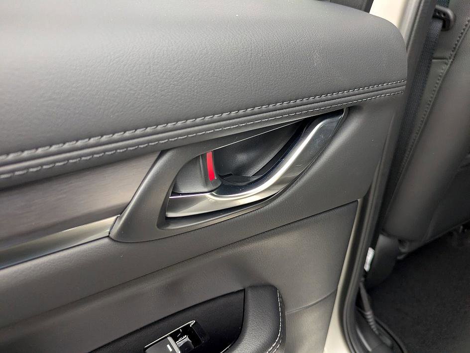 New 2025 MAZDA CX-5 AWD 2.5 S w/ Premium Plus Pkg image 26