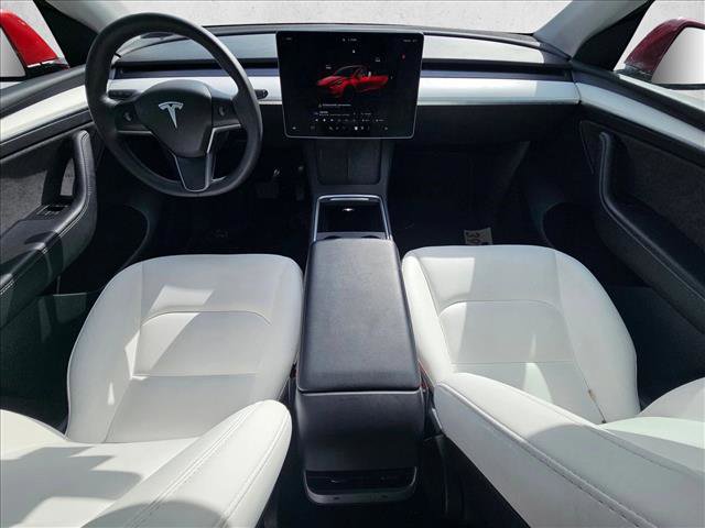 Used 2023 Tesla Model Y Long Range image 13