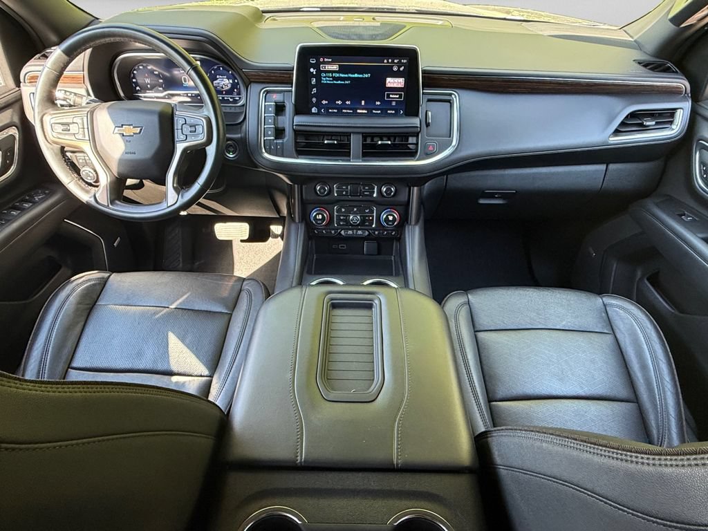 Used 2023 Chevrolet Suburban High Country AWD/4WD image 24