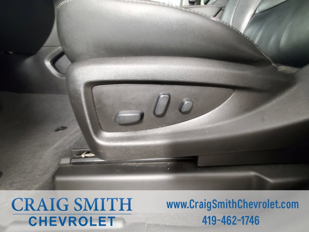 Used 2019 Chevrolet Tahoe LT w/ Luxury Package image 13