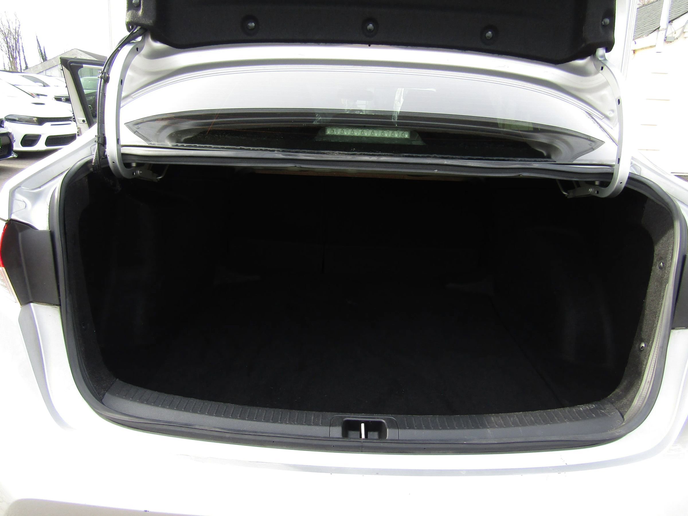 Used 2022 Toyota Corolla LE image 14