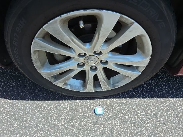 Used 2015 Chrysler 200 Limited w/ Convenience Group FWD image 6