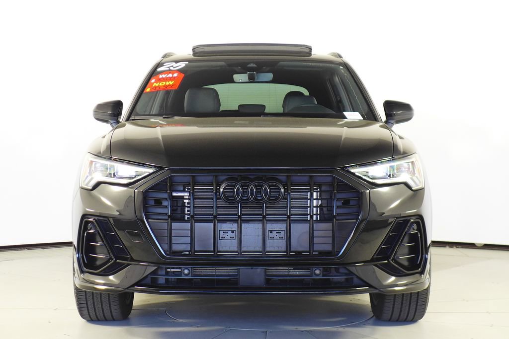 Used 2025 Audi Q3 2.0T Premium w/ Convenience Package image 3