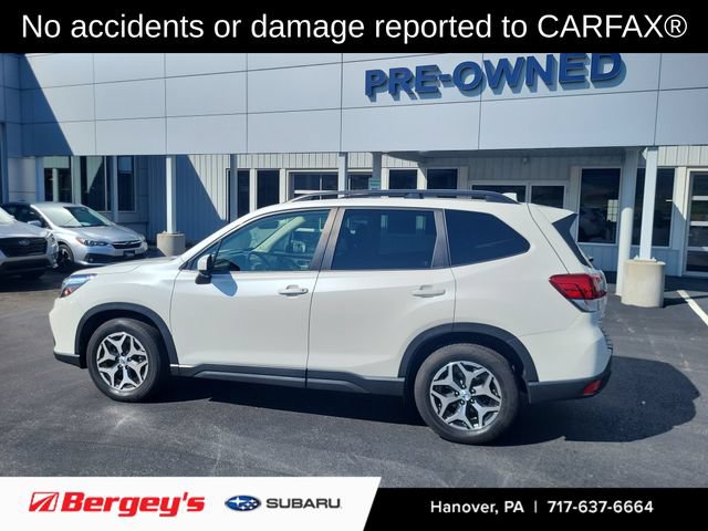 Used 2021 Subaru Forester Premium AWD/4WD image 2