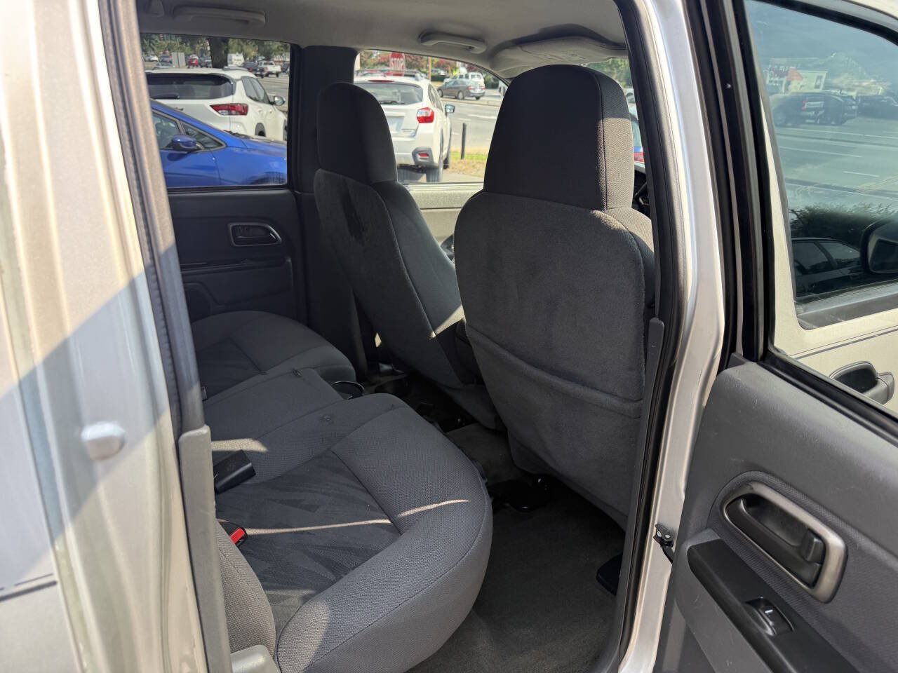 Used 2005 Chevrolet Colorado LS RWD image 15