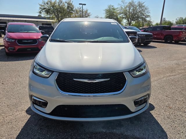 New 2026 Chrysler Pacifica Select FWD image 17