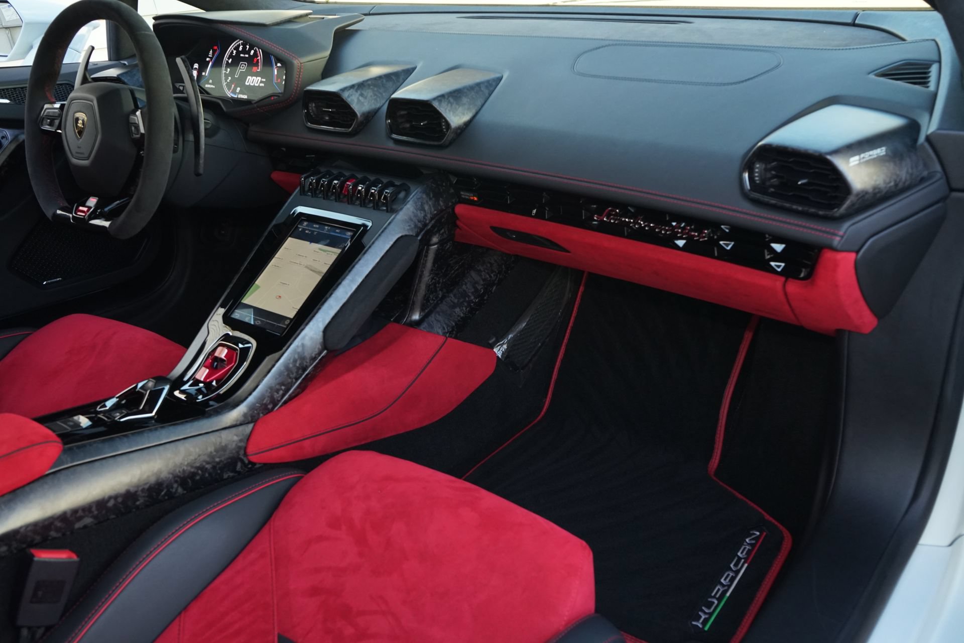 Used 2020 Lamborghini Huracan EVO AWD/4WD image 6