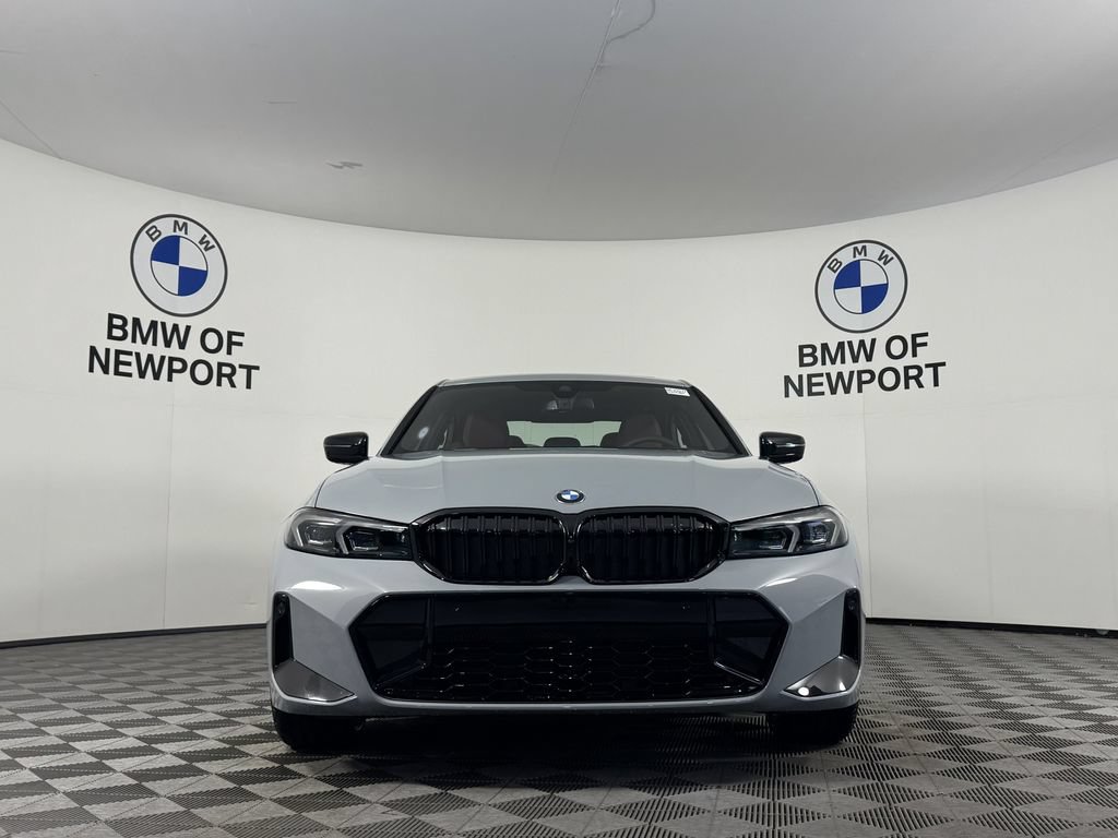 New 2026 BMW 330i xDrive Sedan w/ M Sport Package AWD/4WD image 4