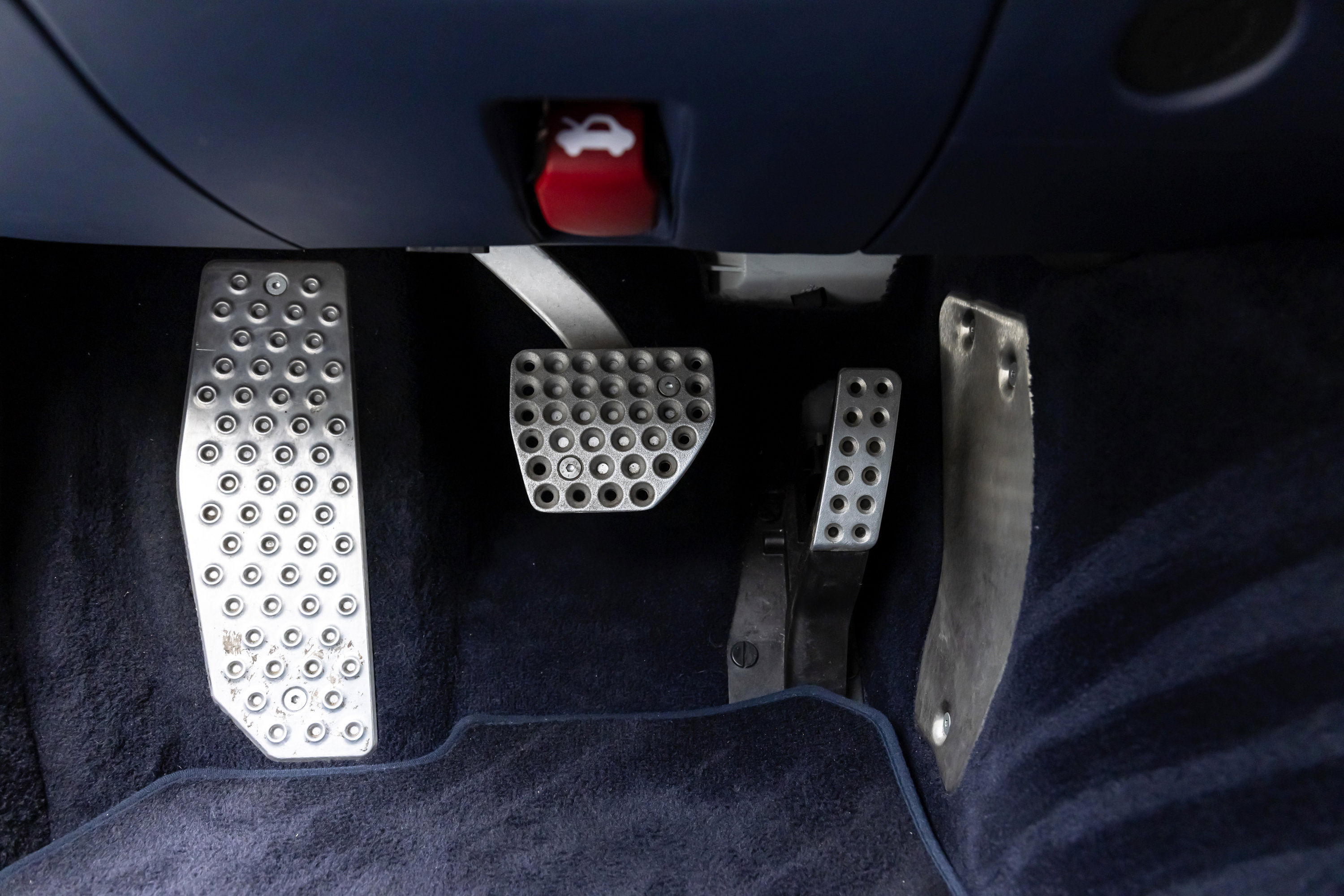 Certified 2019 Ferrari 812 Superfast image 75