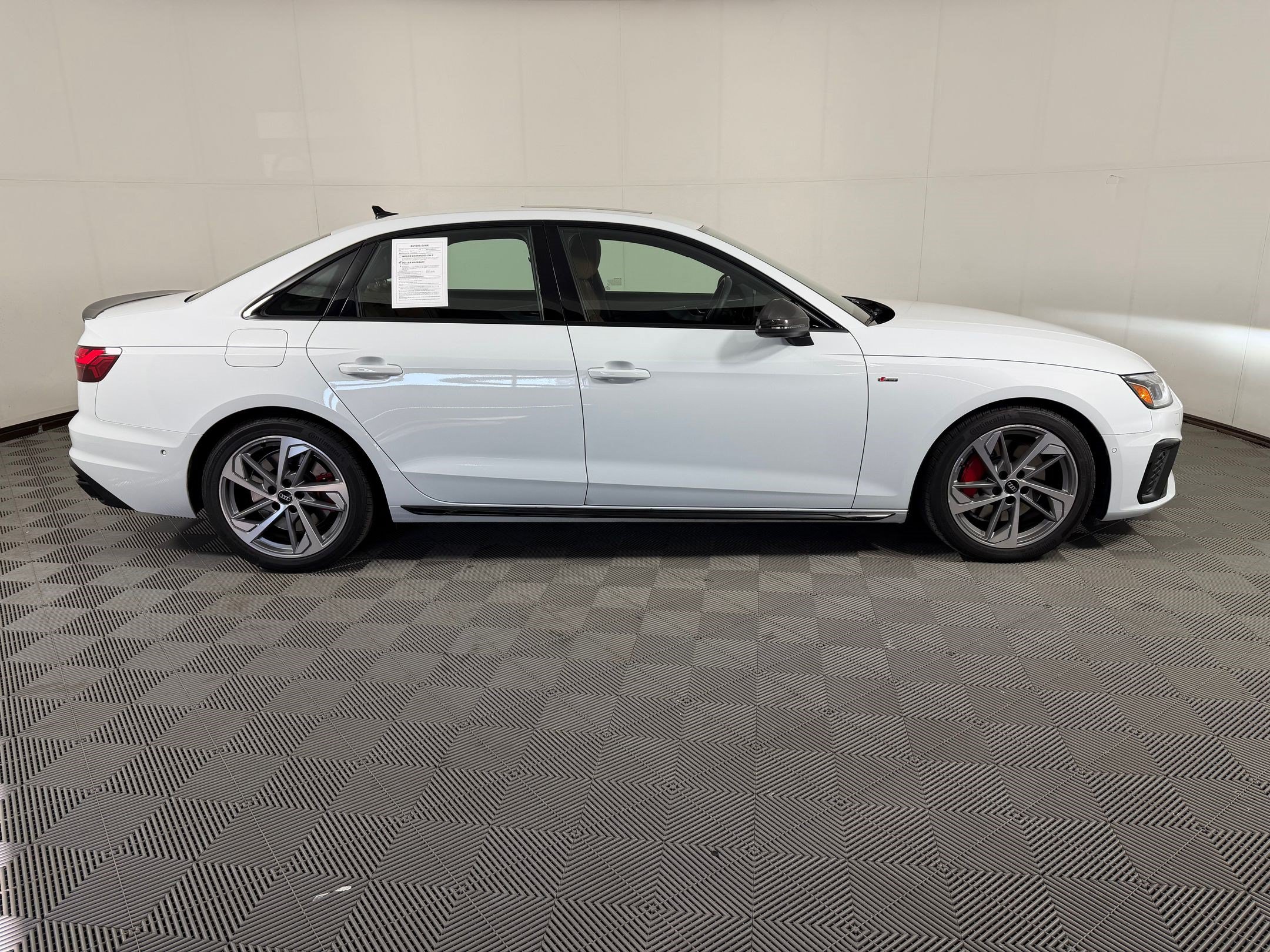Certified 2022 Audi A4 2.0T Prestige AWD/4WD image 8