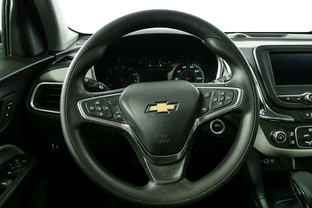 Used 2022 Chevrolet Equinox LS image 9