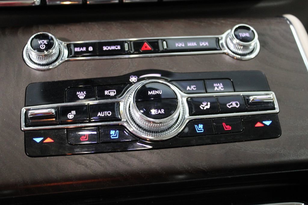 Used 2022 Lincoln Aviator Reserve w/ Elements Package Plus image 48