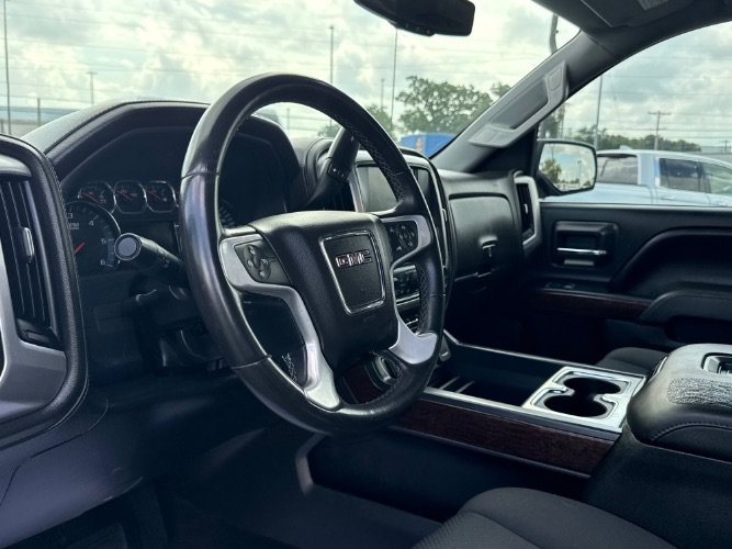 Used 2017 GMC Sierra 1500 SLE w/ SLE Value Package AWD/4WD image 19