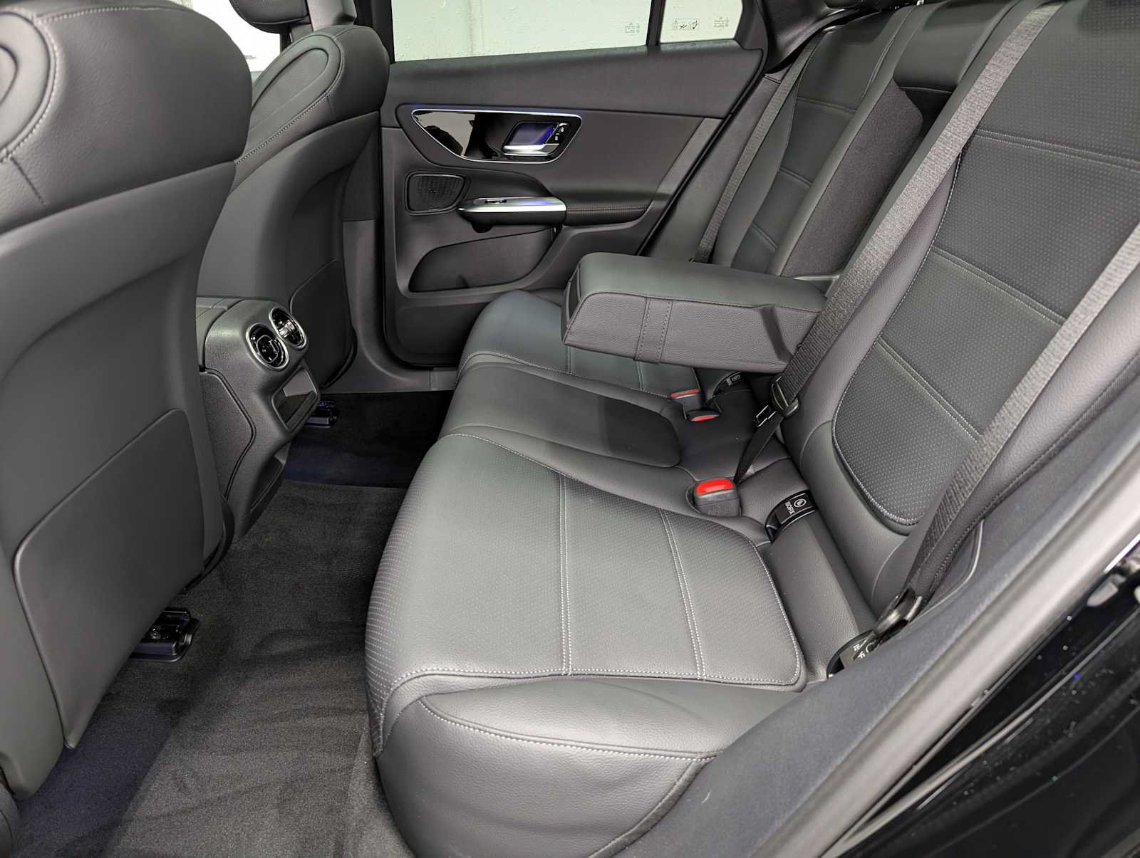 New 2026 Mercedes-Benz GLC 300 4MATIC image 20