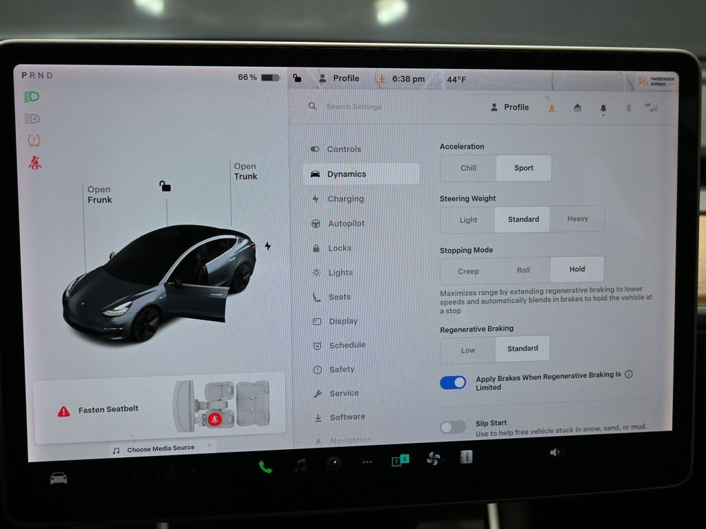 Used 2018 Tesla Model 3 Long Range image 24