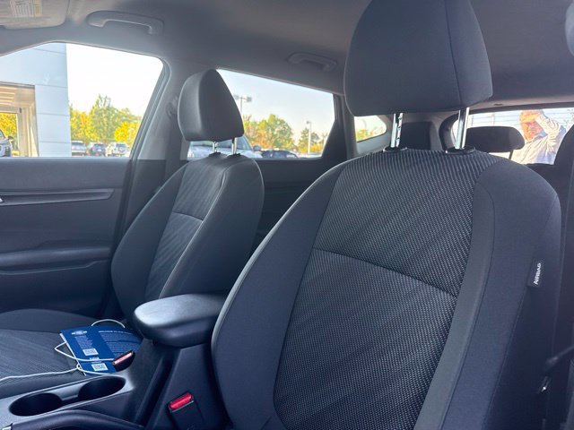 Used 2023 Kia Seltos LX AWD/4WD image 9