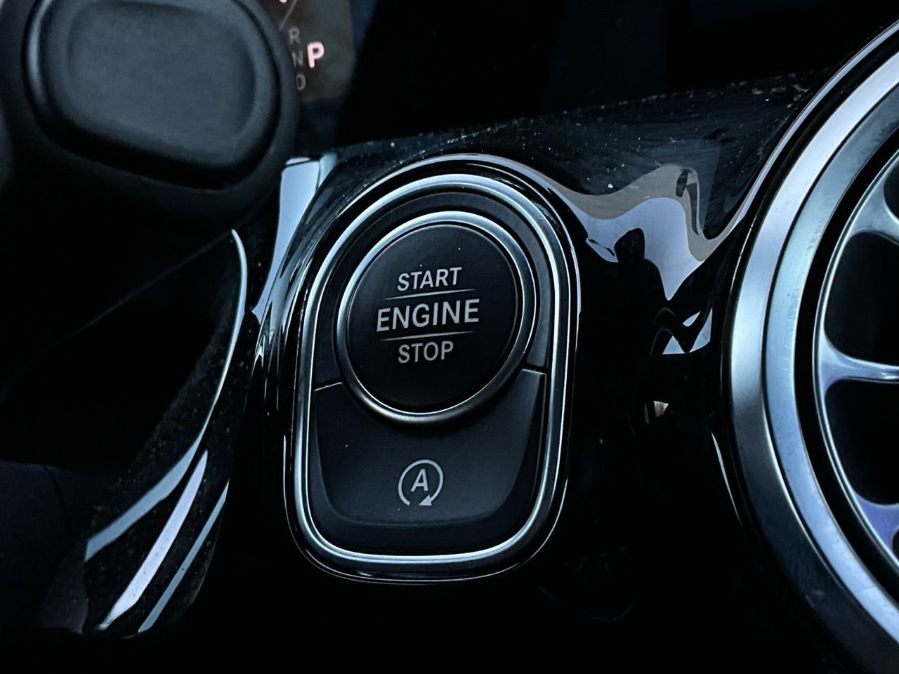 Used 2025 Mercedes-Benz GLA 250 4MATIC image 30