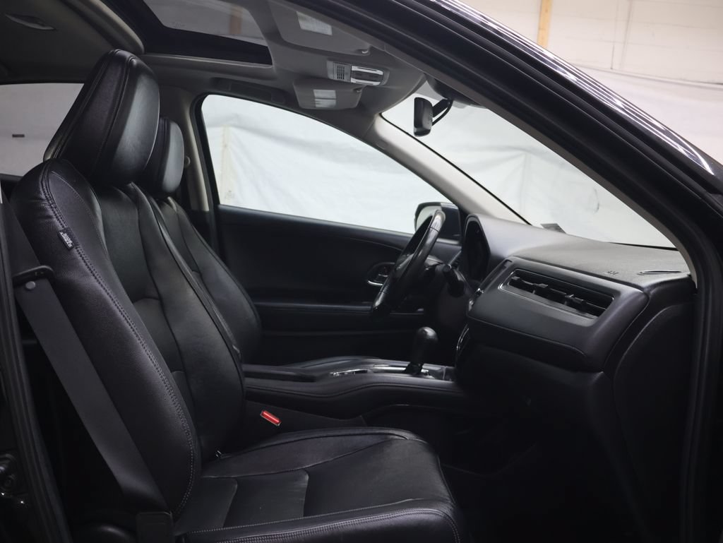 Used 2019 Honda HR-V EX-L image 9