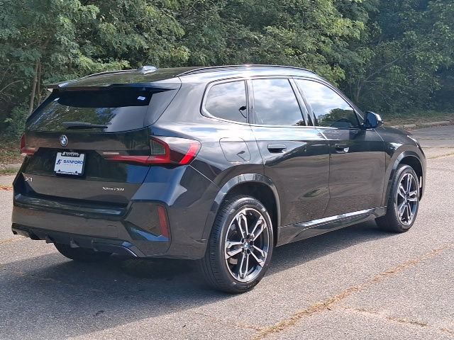Used 2023 BMW X1 xDrive28i w/ M Sport Package AWD/4WD image 5
