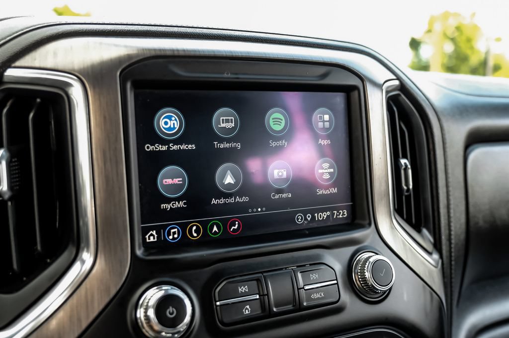 Used 2021 GMC Sierra 3500 Denali w/ Technology Package AWD/4WD image 20