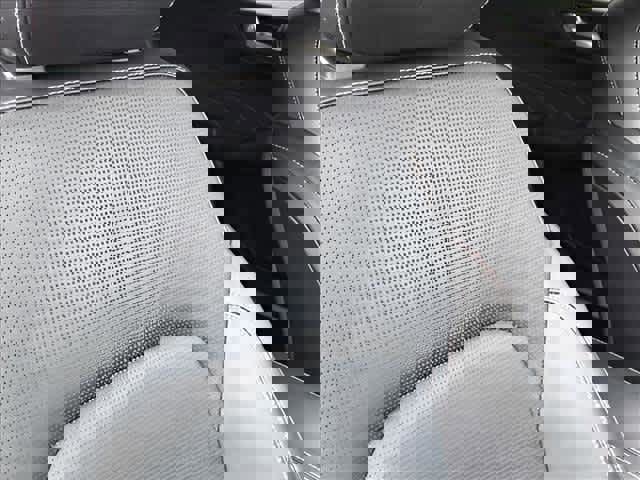 Used 2025 Ford Escape Platinum image 24