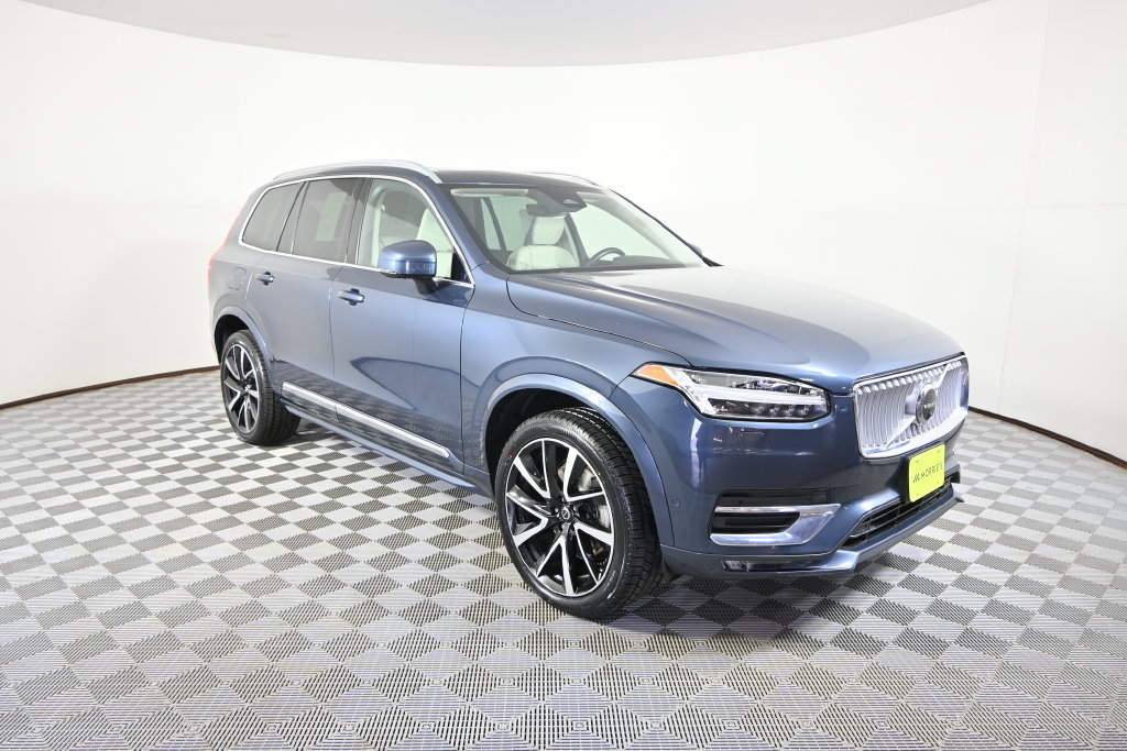 Used 2023 Volvo XC90 B6 Plus w/ Protection Package Premier AWD/4WD image 9