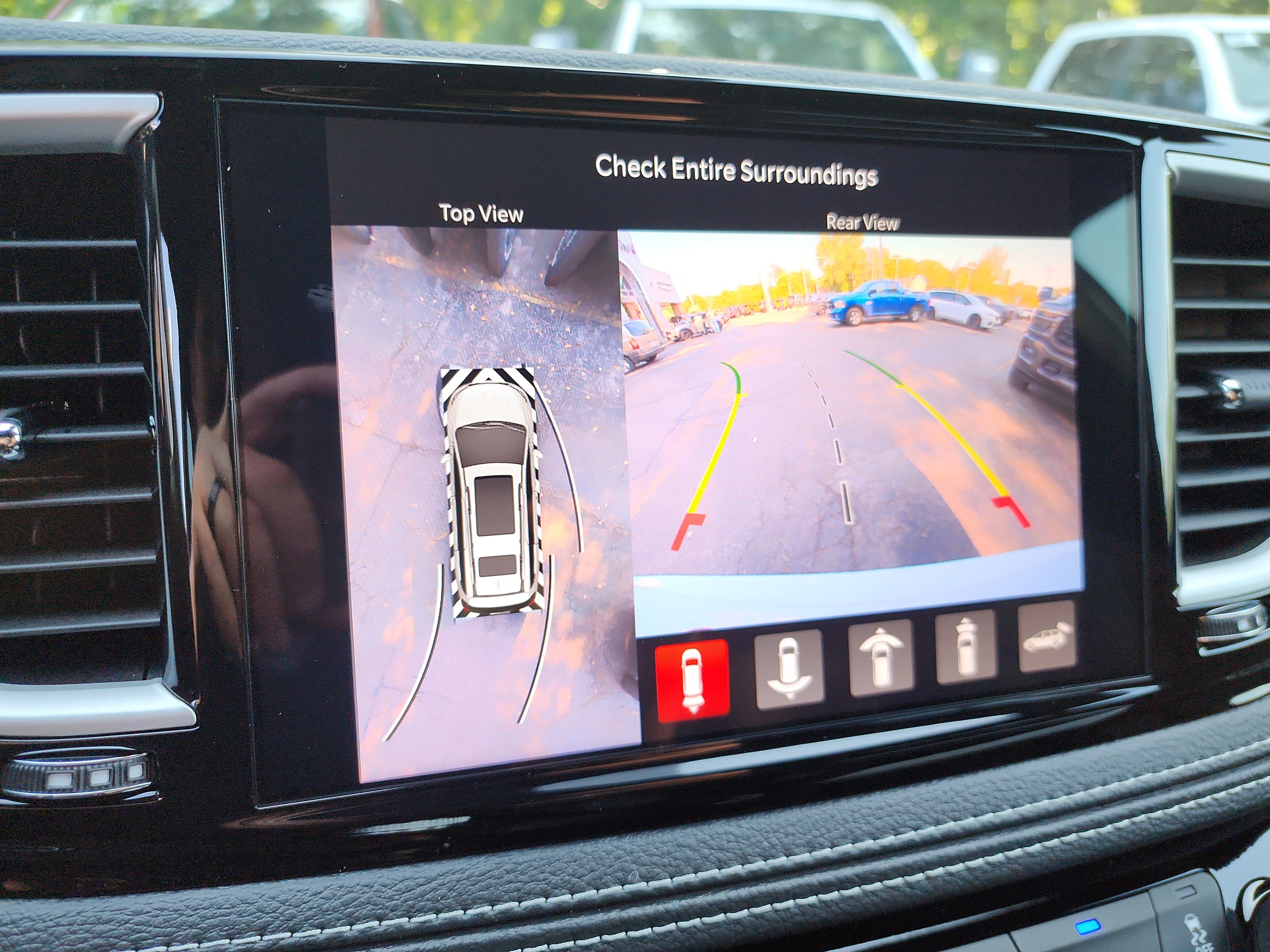 New 2026 Chrysler Pacifica Select image 33