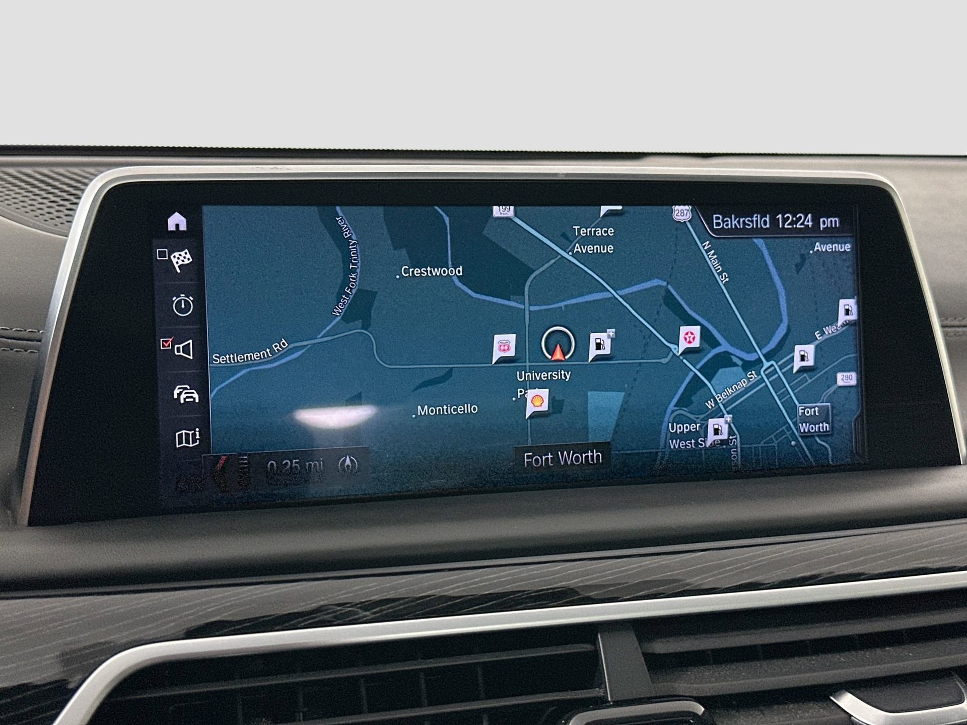 Used 2019 BMW 750i xDrive w/ Executive Package image 14